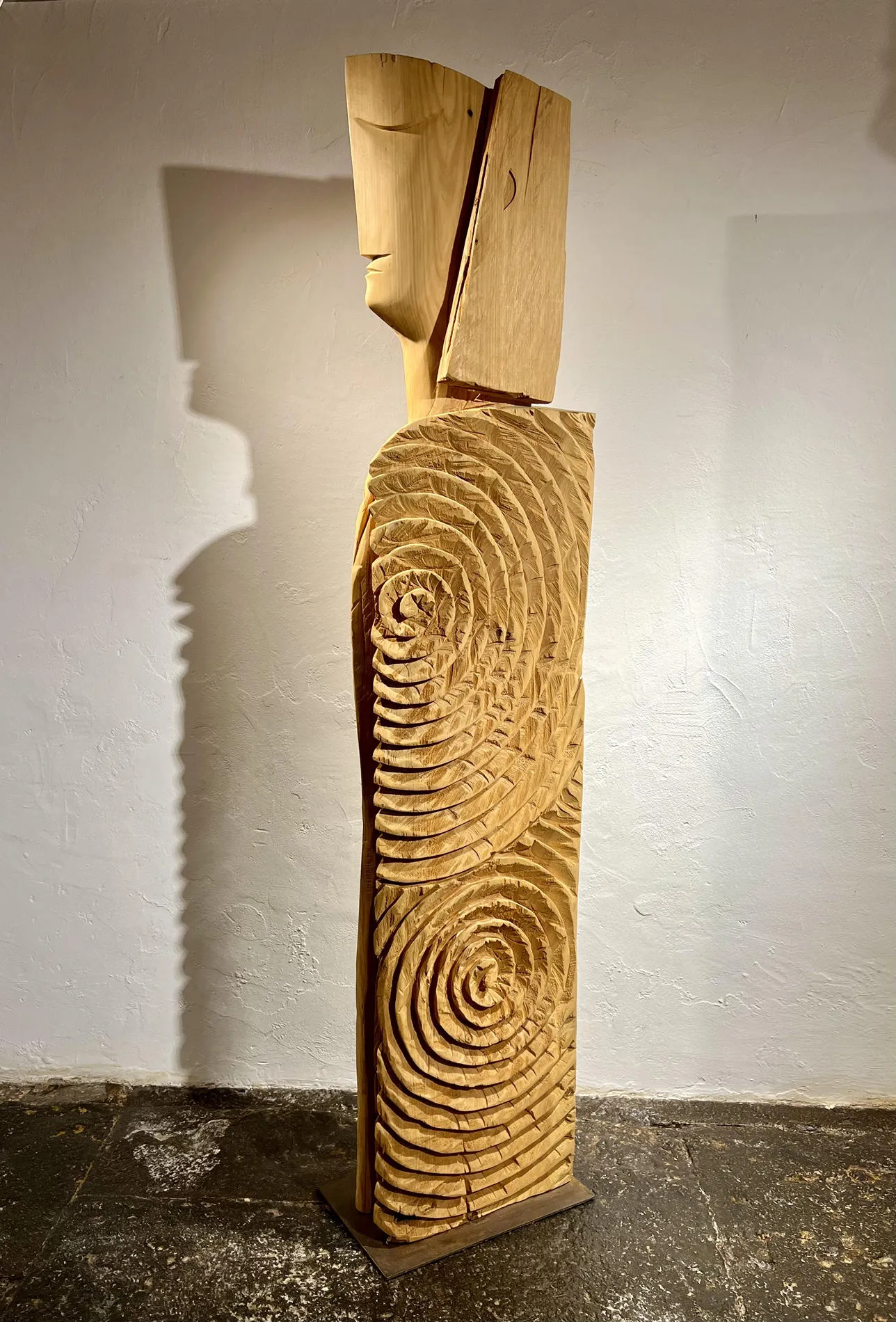 O Caminho dos Santos (L2), Paulo Neves, 2022, Cedar wood sculpture