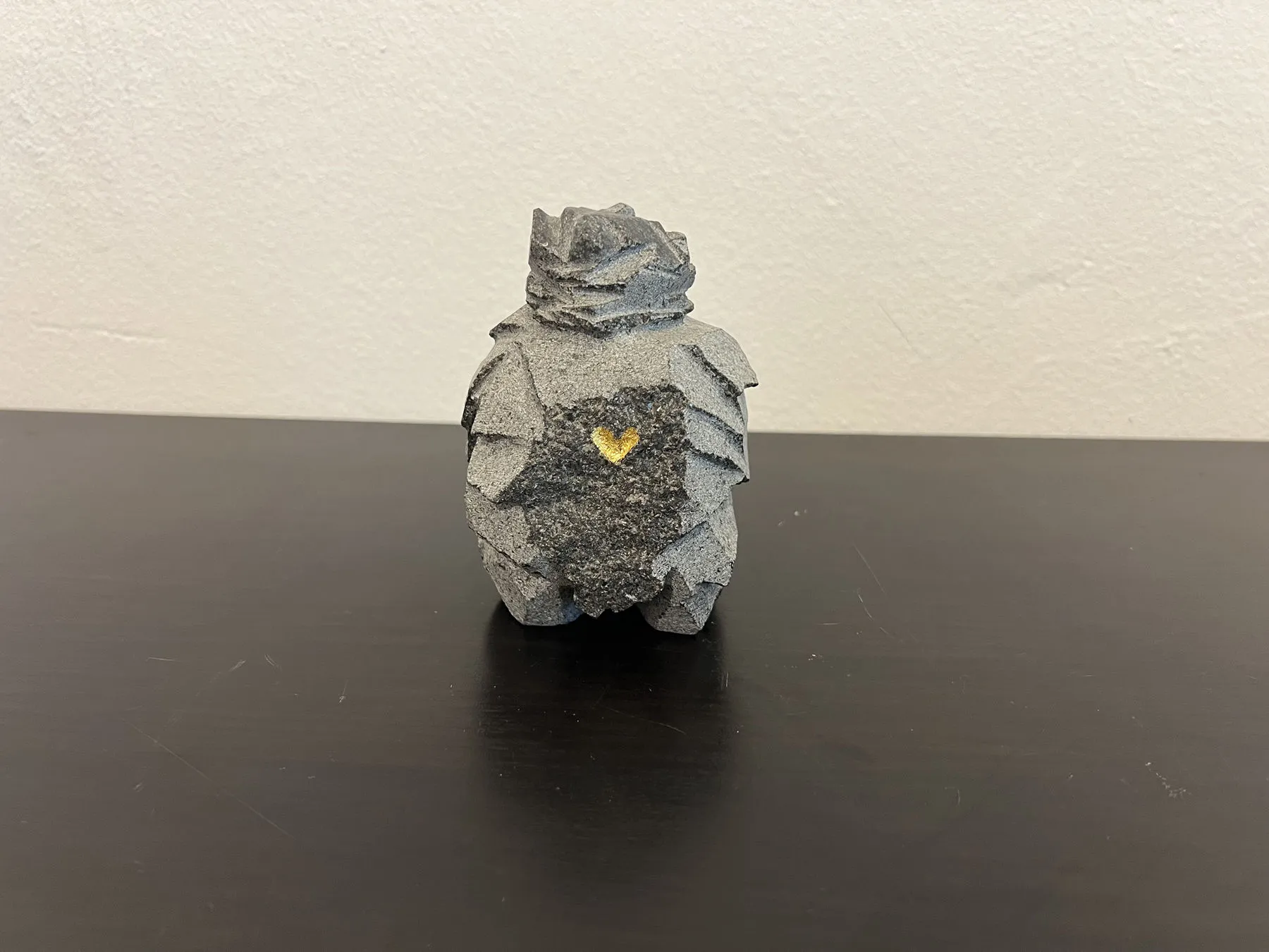 Pessoa Gentil, Shintaro Nakaoka, 2024, Granite sculpture
