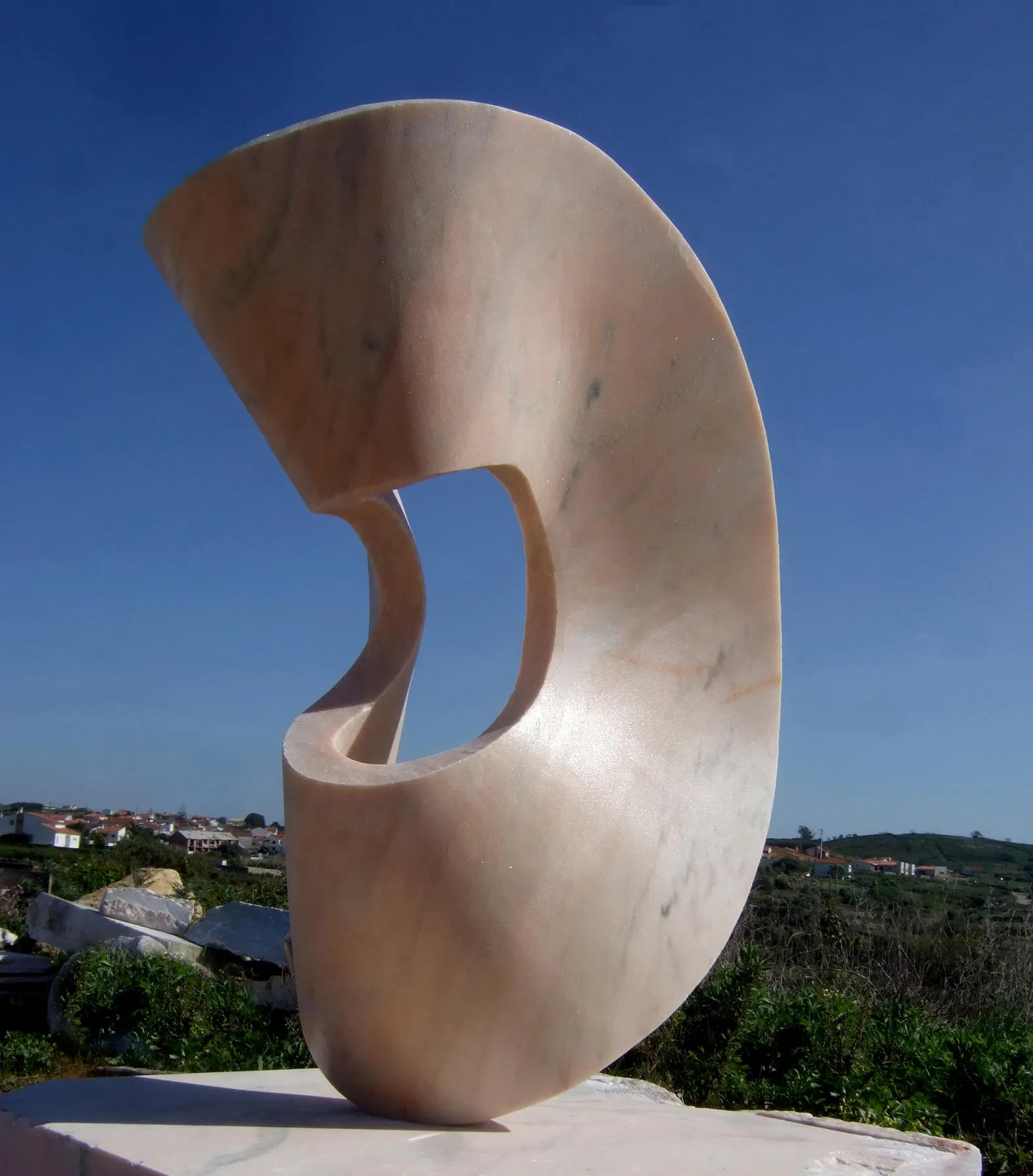 Red Moon, Georg Scheele, 2008, Marble