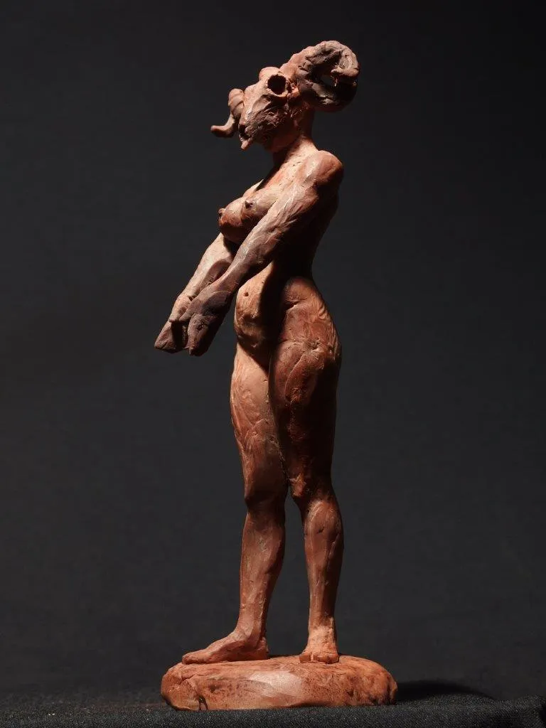 Mulher com máscara de carneiro, Daniel Gamelas, 2014