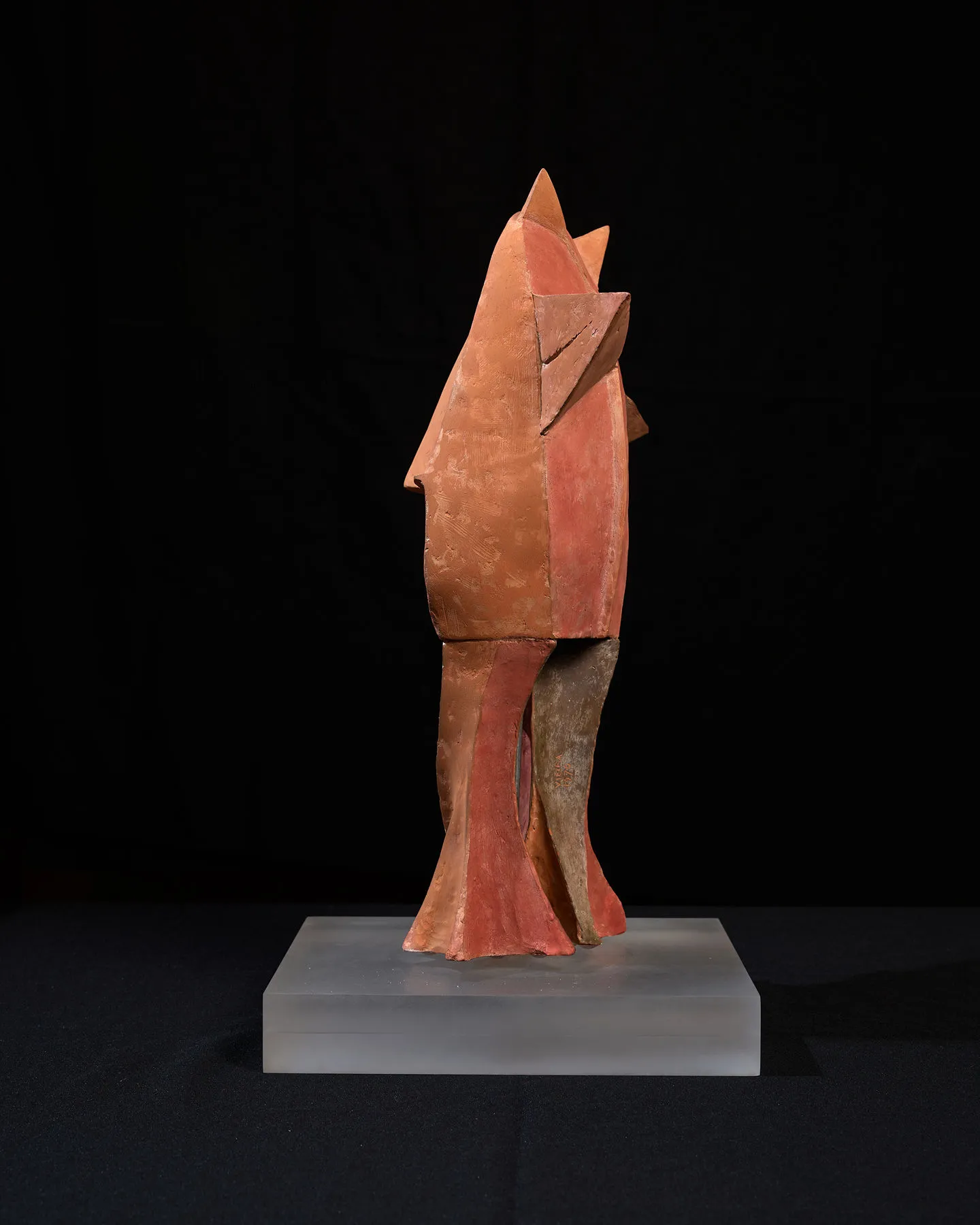 Untitled - (Gato). Escultª em, Jorge Vieira, Terracotta with engobes