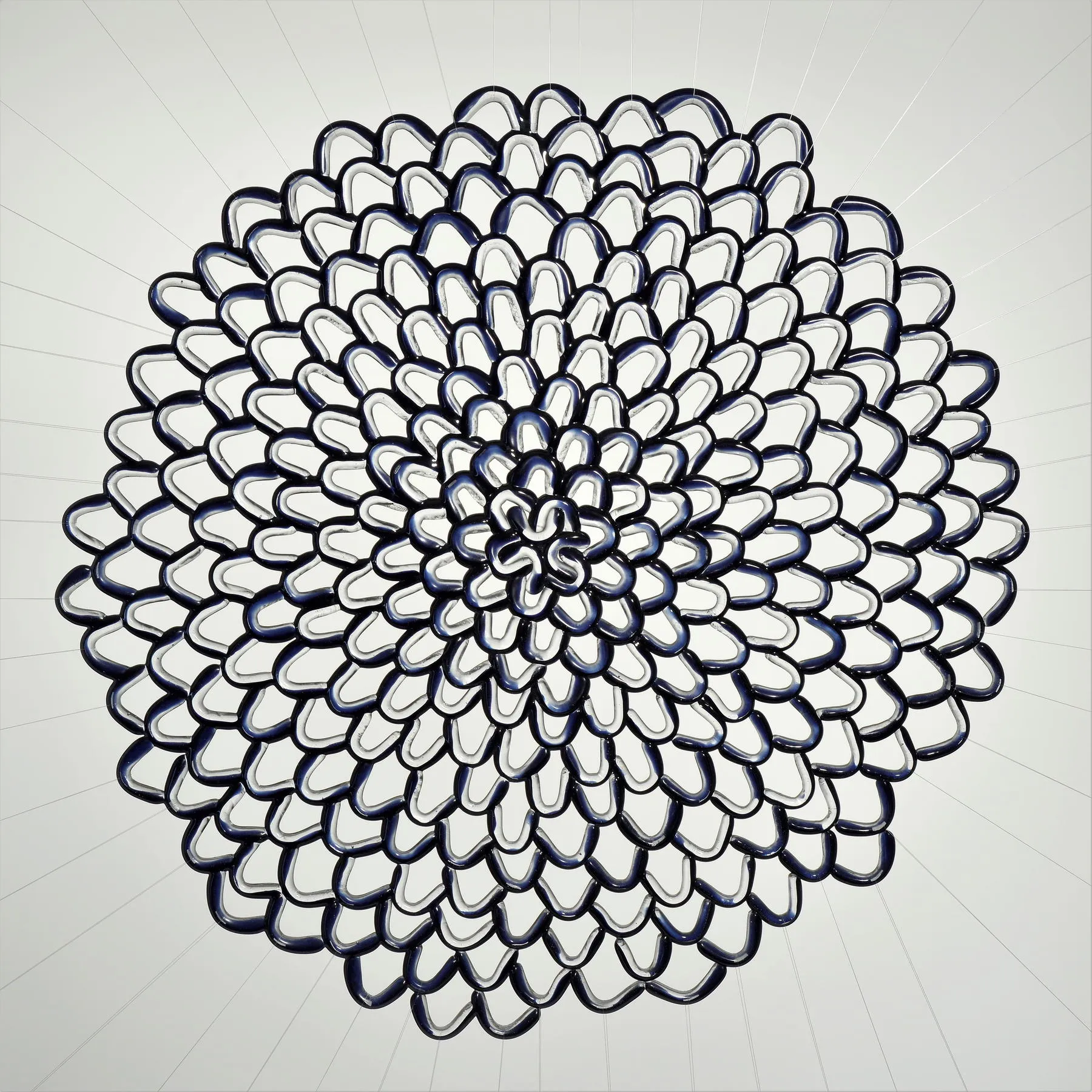 Rosáceas II, Manuela Castro Martins, 2015, Cast glass, wood and nylon thread