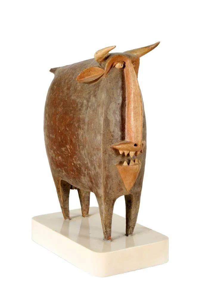 Touro, Jorge Vieira, 1955, Terracotta sculpture (ajt)