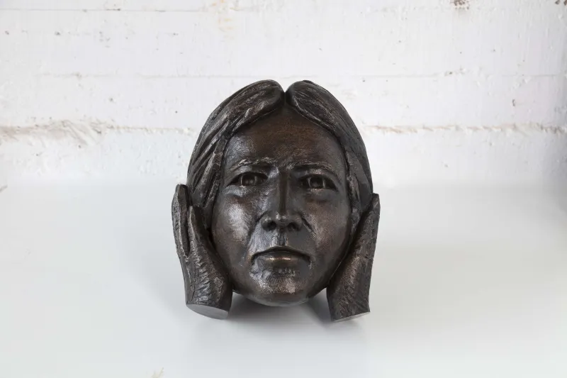 Contemplation, Pedro Figueiredo, 2023, Bronze sculpture
